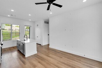1901 Bernard St in Garland, TX - Building Photo - Building Photo