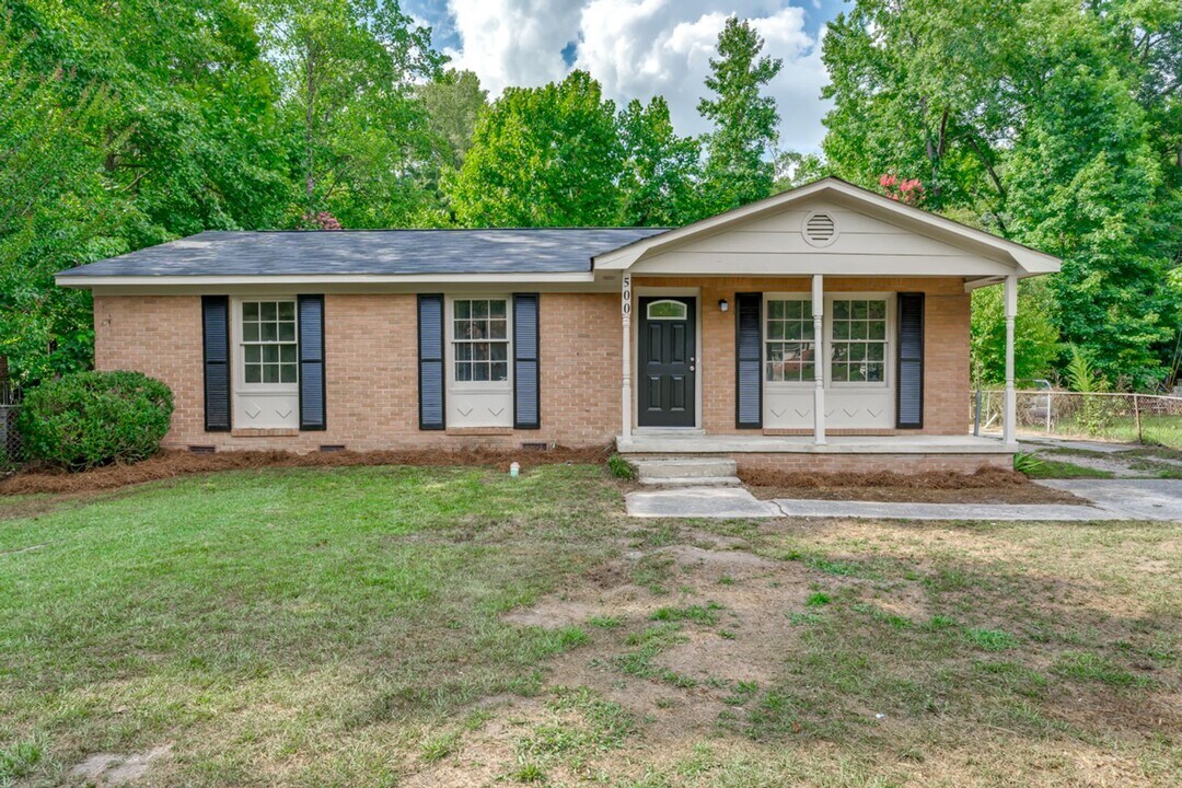 500 Todd Branch Dr in Columbia, SC - Foto de edificio