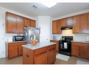 11209 Long Winter Dr in Austin, TX - Building Photo - Building Photo