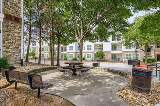 The Mondello in Dallas, TX - Building Photo - Building Photo