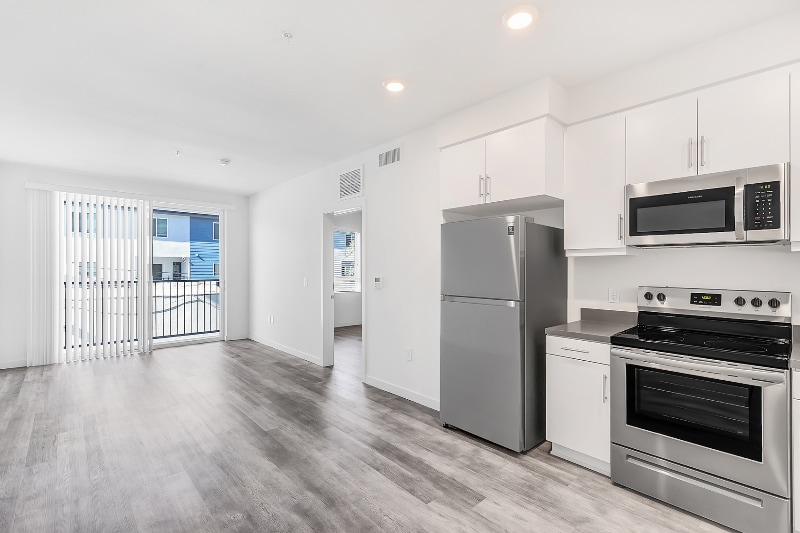 1249 W 39th Pl in Los Angeles, CA - Building Photo