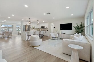 930 Rutherford Ln in Haverhill, FL - Building Photo - Building Photo