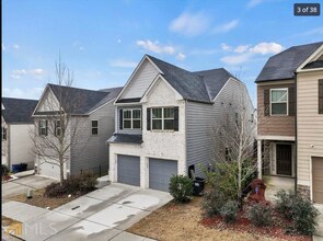 4216 May Apple Ln in Atlanta, GA - Building Photo - Building Photo