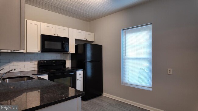 105 S Morton Ave in Morton, PA - Building Photo - Building Photo