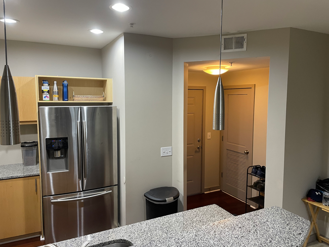 390 17th St NW, Unit 3031 in Atlanta, GA - Building Photo - Building Photo