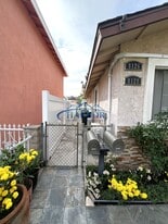 8128 Devenir Ave in Downey, CA - Building Photo