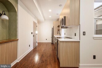 1613 N 33rd St in Philadelphia, PA - Building Photo - Building Photo