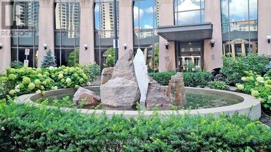 5-15 Northtown Way in Toronto, ON - Building Photo - Building Photo