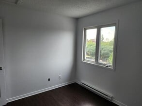 26 Rue du Vison in Gatineau, QC - Building Photo - Building Photo