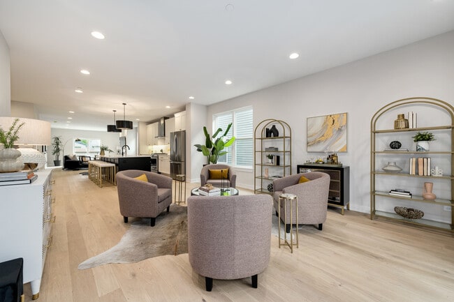 1631 N Lawndale Ave in Chicago, IL - Building Photo - Building Photo