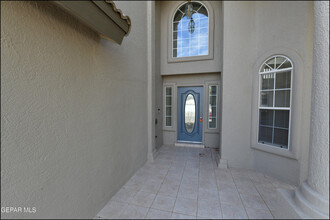 12616 Sun Spirit Dr in El Paso, TX - Building Photo - Building Photo