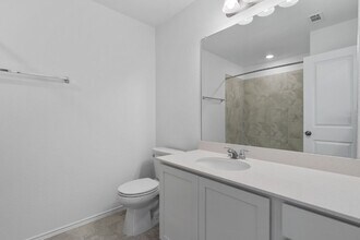 7313 Spotted Leaf Wy in Austin, TX - Building Photo - Building Photo