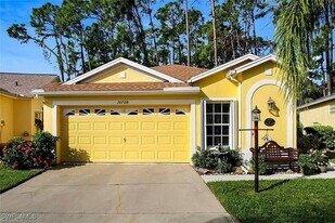 10728 Blue Bimini Cir, Unit 07-404G in Estero, FL - Building Photo