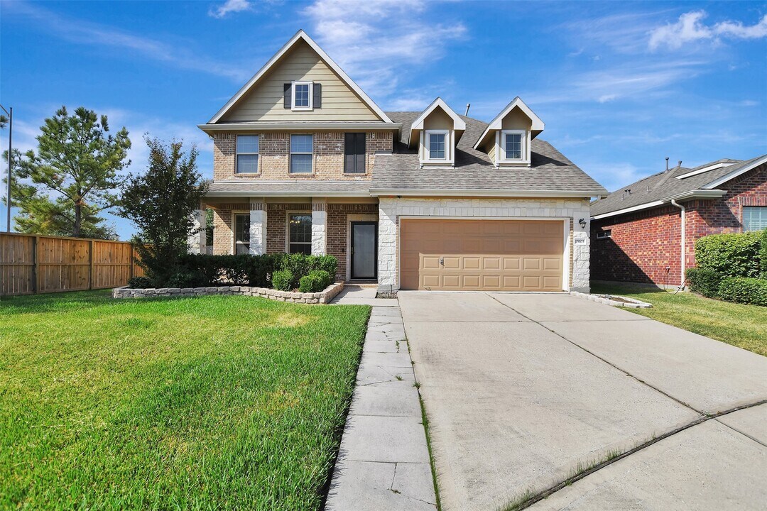 15103 Sun Glaze Ct in Humble, TX - Building Photo