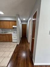 337 E Grand Ave, Unit 3B in Rahway, NJ - Foto de edificio - Building Photo