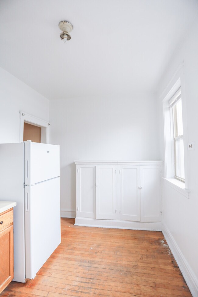 4452 N Damen Ave, Unit #H3 in Chicago, IL - Building Photo - Building Photo