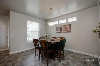 1838 W Heavy Timber Dr in Meridian, ID - Building Photo - Building Photo