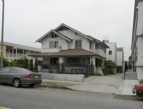 1758 N Kingsley Dr in Los Angeles, CA - Foto de edificio - Building Photo