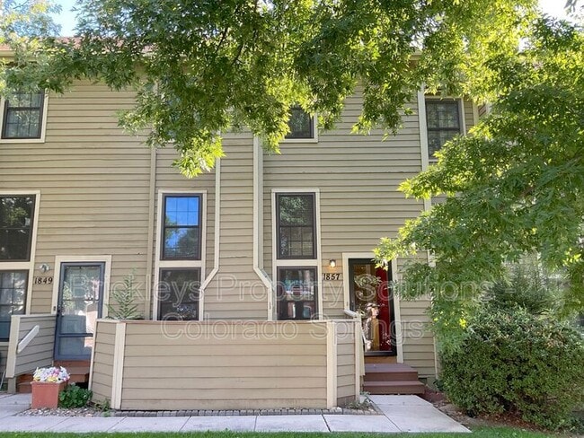 property at 1857 Lorraine St