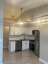 16 Echo Ct, Unit UNIT 17 in Vernon Hills, IL - Building Photo - Building Photo