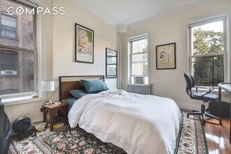 1273 1st Ave in New York, NY - Building Photo - Building Photo