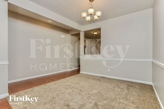 304 Country Trail Dr in O'Fallon, MO - Building Photo - Building Photo