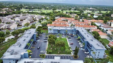 13870 SW 62nd St in Miami, FL - Building Photo - Building Photo