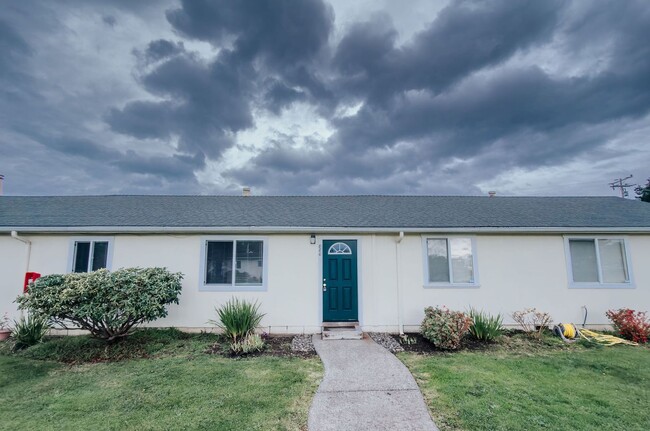 property at 880 Murray Rd