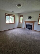 208 Coves Ct in Amery, WI - Building Photo - Building Photo