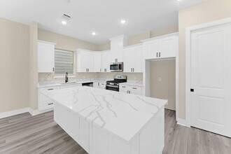 15010 Wunderlust in Houston, TX - Building Photo - Building Photo