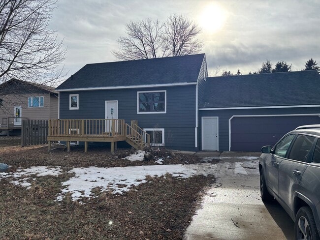 1213 E Carol St in Sioux Falls, SD - Building Photo - Building Photo