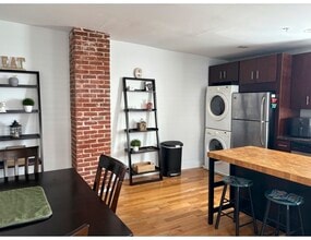 35 Cricket Ave, Unit 3 in Ardmore, PA - Building Photo - Building Photo
