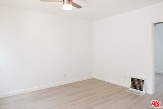 1856 9th St in Santa Monica, CA - Building Photo - Building Photo