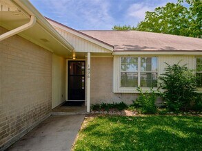 1426 Mahlmann St in Rosenberg, TX - Building Photo - Building Photo