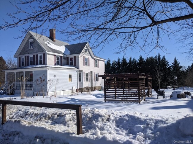 2 Highview Ave