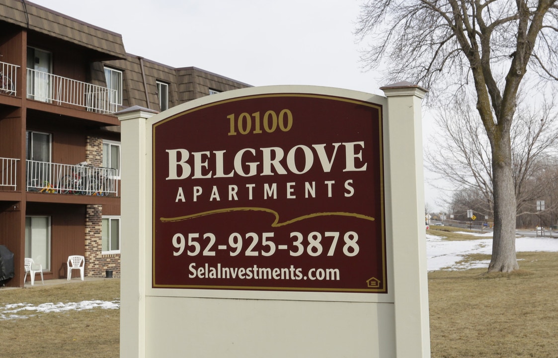 Belgrove Apartments in Minnetonka, MN - Foto de edificio