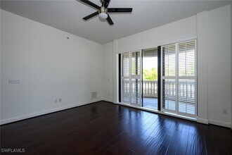 8011 Via Monte Carlo Way in Estero, FL - Foto de edificio - Building Photo