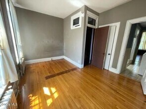 356 Hamilton St in Albany, NY - Building Photo - Building Photo