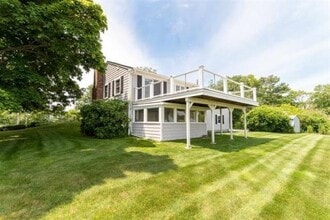 70 Causeway Rd in Rye, NH - Building Photo - Building Photo