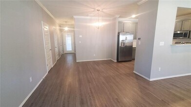 1242 N Sicily Ln in Fayetteville, AR - Foto de edificio - Building Photo