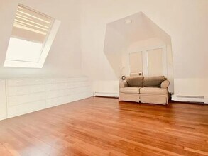 31 Jefferson St in Newton, MA - Building Photo - Building Photo