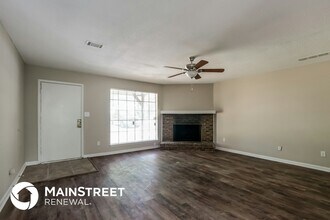 170 Peachtree Dr in Riverdale, GA - Building Photo - Building Photo