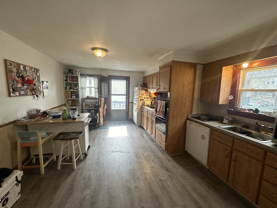 3 Day St in Cambridge, MA - Building Photo