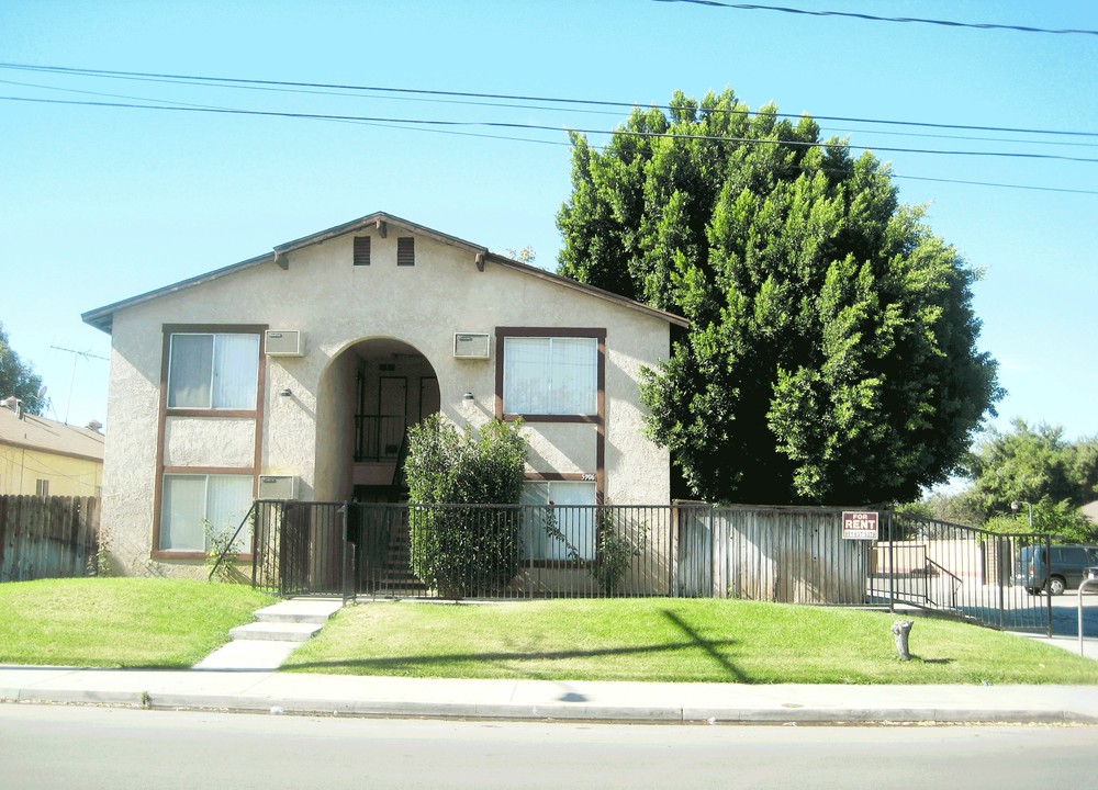 5906 Challen Ave in Riverside, CA - Building Photo