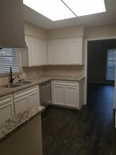 230 Blue Castle Ln in Houston, TX - Building Photo - Building Photo