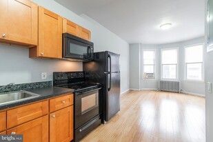 3313 N Park Ave, Unit 2 in Philadelphia, PA - Building Photo