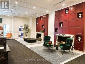 180 Front St E in Toronto, ON - Building Photo - Building Photo