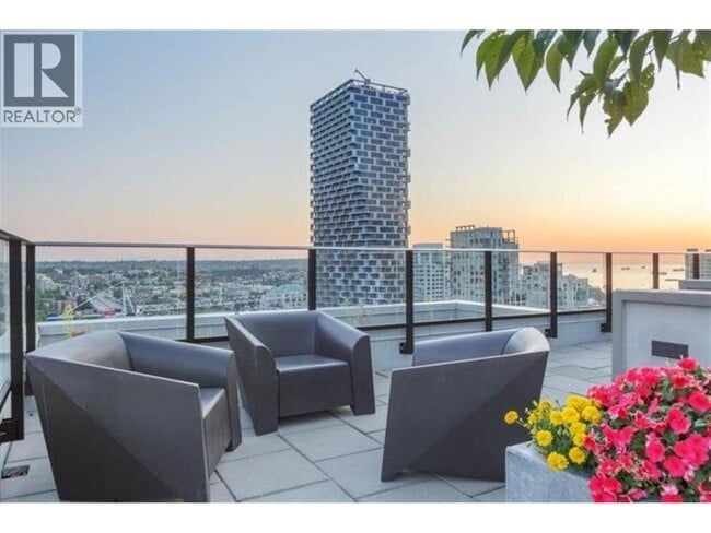 property at 1325 Rolston St