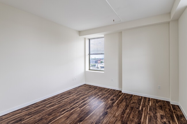 The Beacon Jersey City in Jersey City, NJ - Foto de edificio - Interior Photo