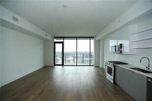 788 West Marietta St NW, Unit 811 in Atlanta, GA - Building Photo